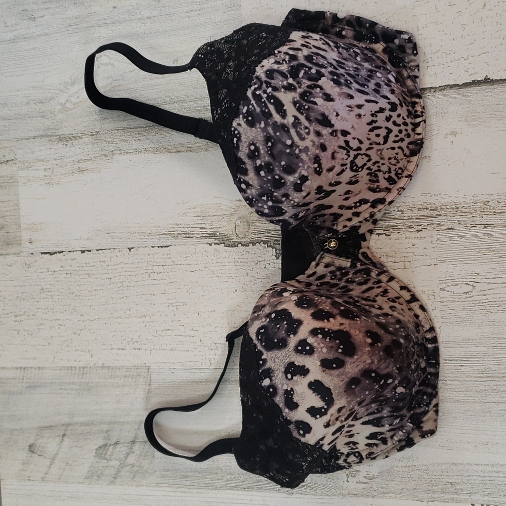Victoria's Secret tan & black animal print lined demi bra 36DD, some flaws
